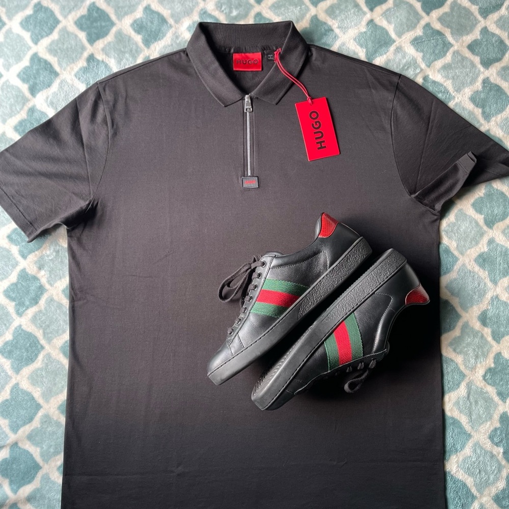 🖤 Hugo Bosss Zip-Up Polo 🖤